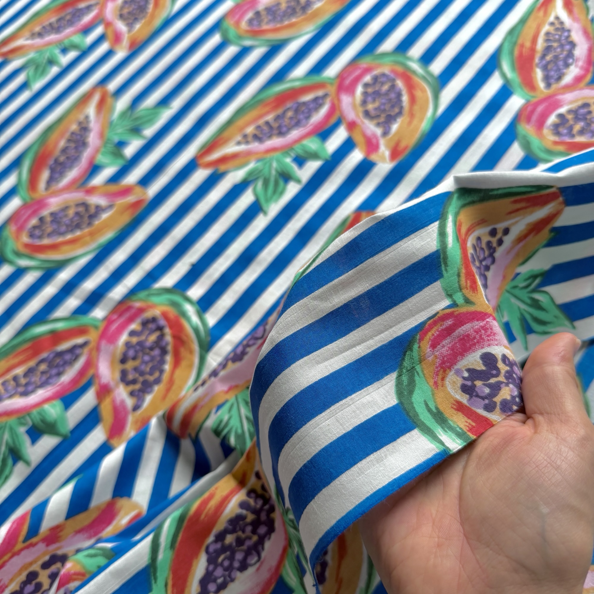 スクリーンプリント生地 No.471 - 画像 (3)